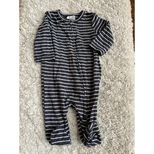 Aden + Anais Sz. 0-3 Month Striped Zip One Piece Romper. Soft, Adorable